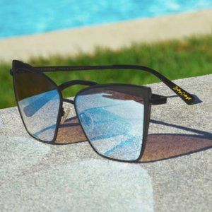 DIFF EYEWEAR, BECKY, BLUE & BLACK SUNGLASSES